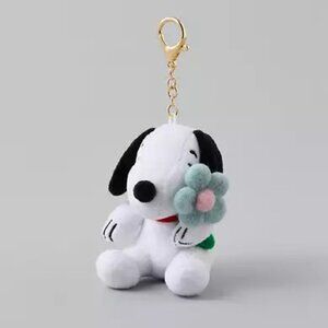 NEW AE Snoopy Flower Bag Charm Keychain Clip